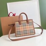 Ladies fashion quality bag
