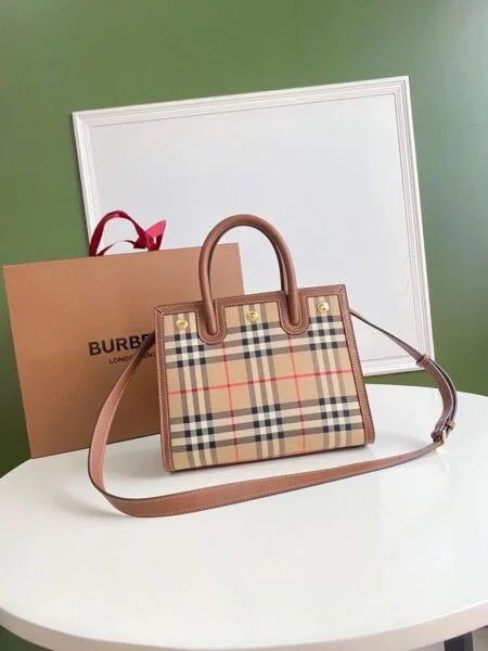 Ladies fashion quality bag