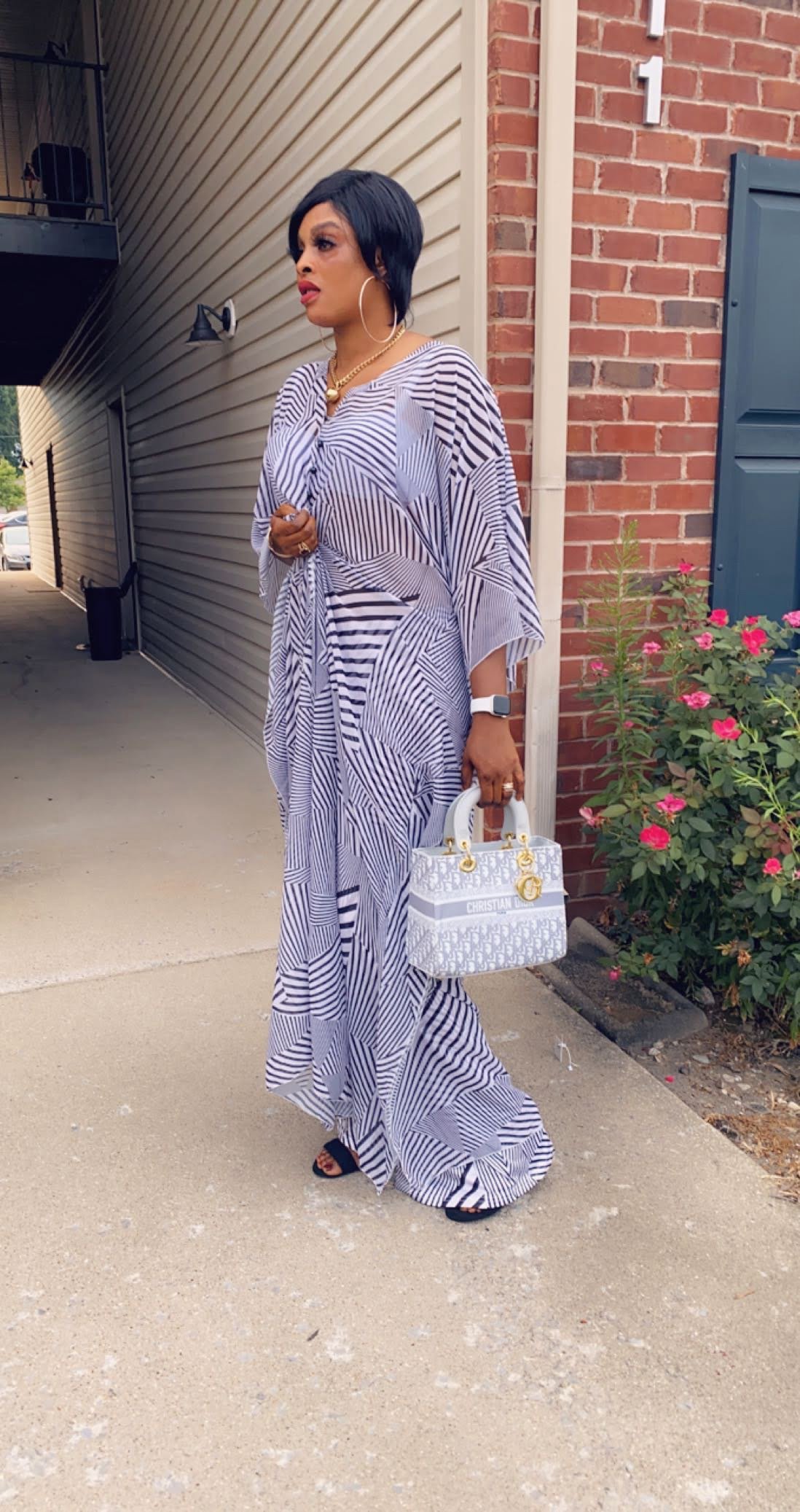 9D7498AC-2916-49C3-96E1-6B14E75E3BF2