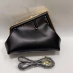 Ladies quality fashion purse