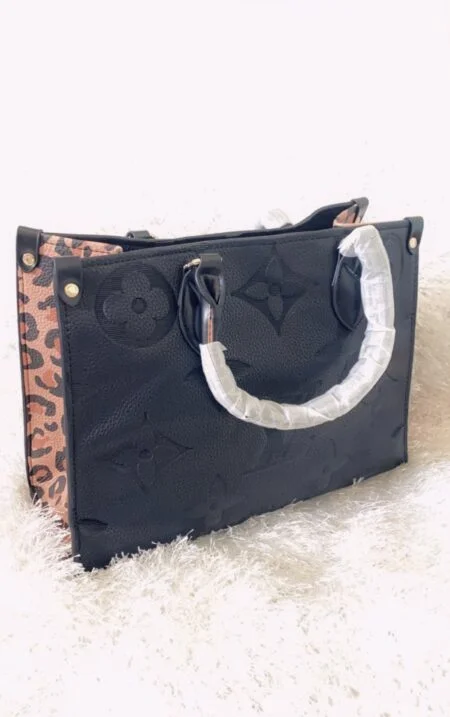 Black Lv purse out of stock right now