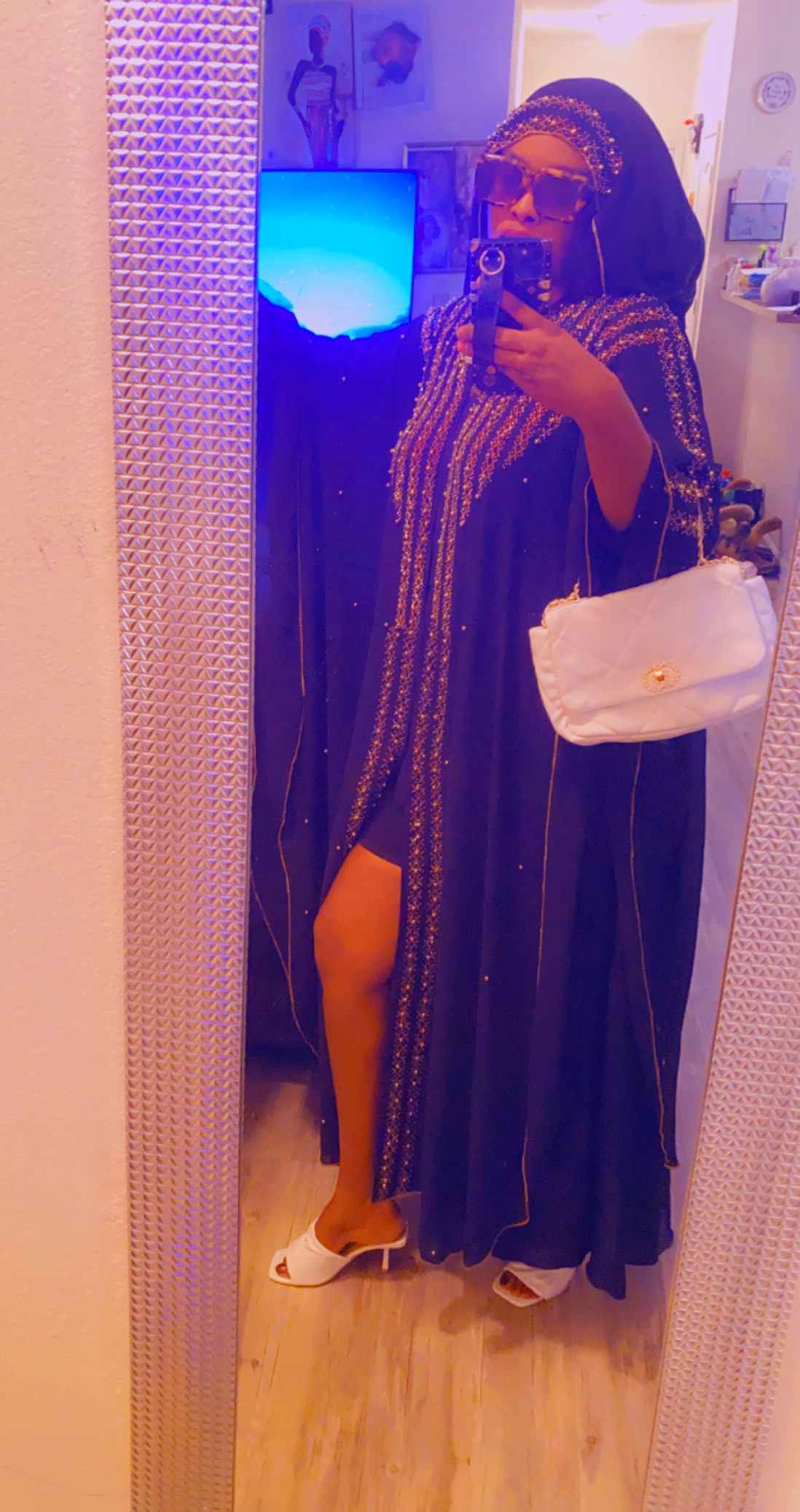 8C0737B1-CBD9-434D-87EB-D654887B0BA5