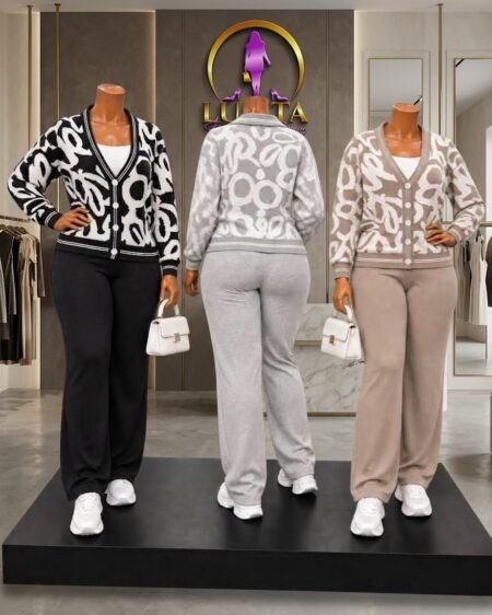 Ladies two pieces winter outfit
